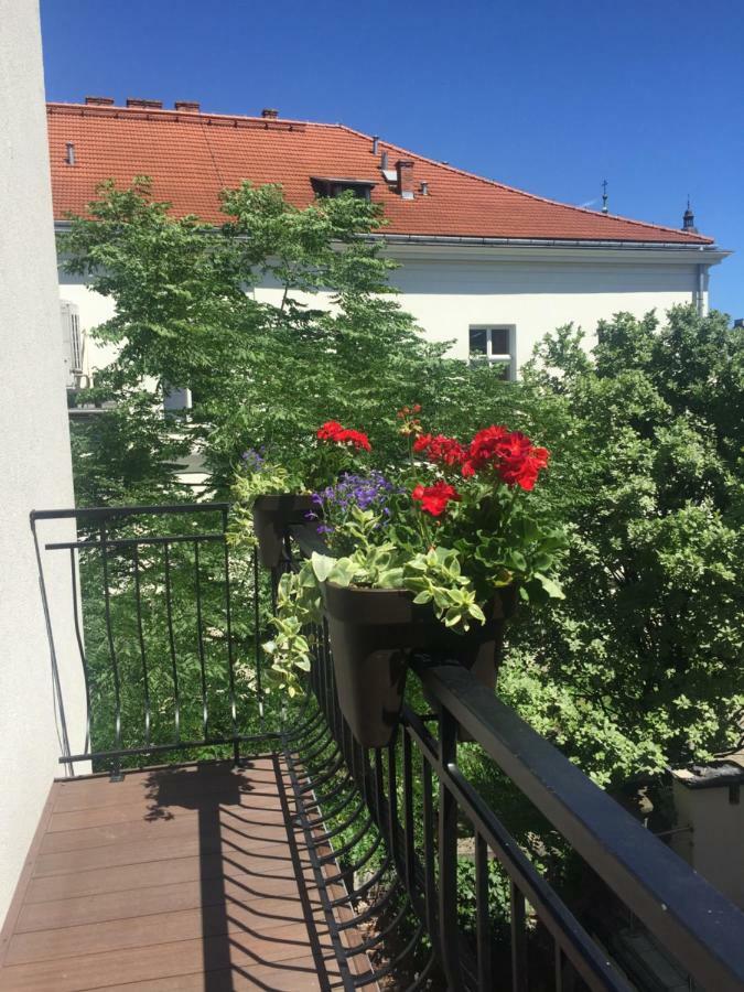 Appartamento Kings Landing Apartament Cracovia Esterno foto